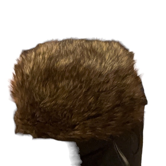 Illusion Sherry Cassin Faux Fur Muff w Wristlet Strap & Zip Pocket for Cell etc - Picture 5 of 12